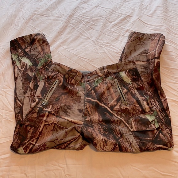 Men’s Camouflage Pants - Picture 2 of 6